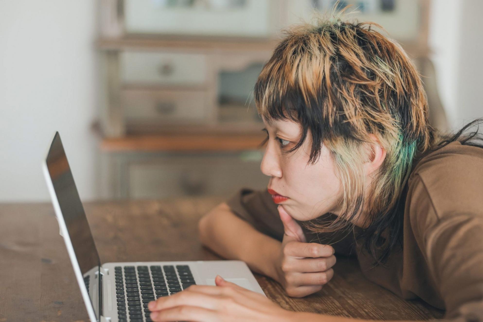 Stabile Internetverbindung für Online-Schulungen